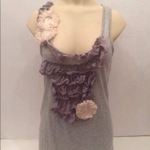 Anthropologie Tops - Anthropologie Delletta gray ruffled tank top sz M